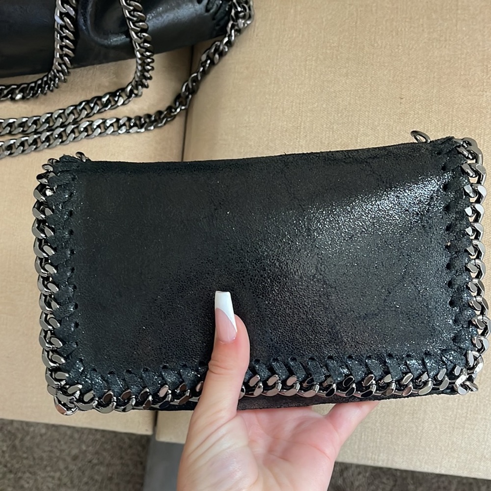 Gigi MODA leather crossbody